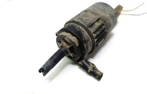 Mitsubishi Space Star Windscreen/windshield washer pump