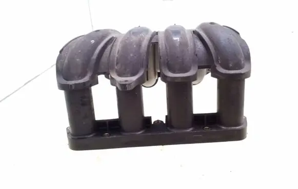 Nissan Micra Intake manifold