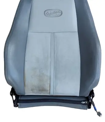 Jeep Grand Cherokee (WK) Front driver seat 