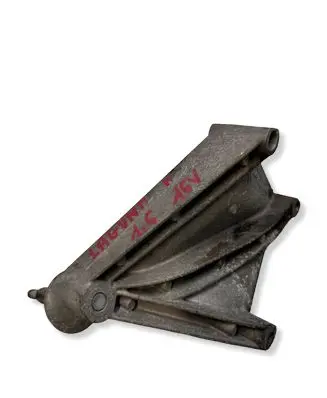 Renault Laguna II Engine mounting bracket 8200000023B