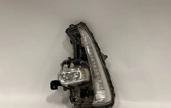 Toyota Prius Prime Front fog light 99226-91002 9922691002