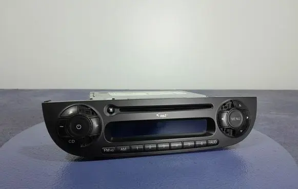 Fiat 500 Radio/CD/DVD/GPS head unit 7354524860