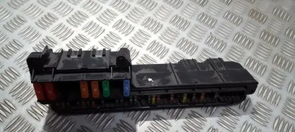 BMW 5 E60 E61 Fuse box set 6114695733001
