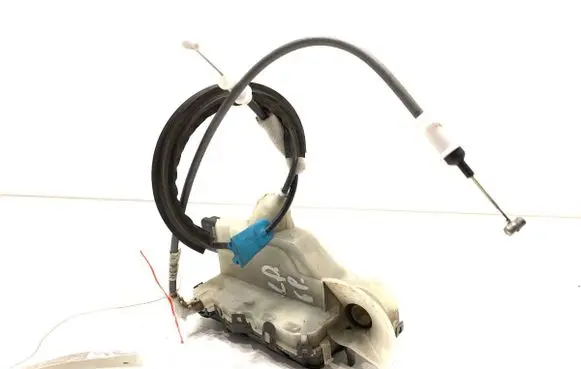 Toyota ProAce City Front door lock 163434