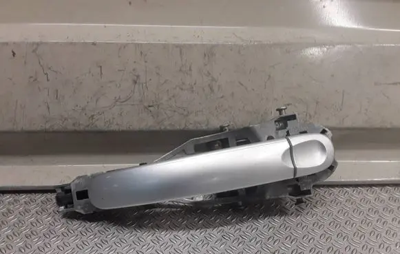 Volkswagen Golf Plus Rear door exterior handle 1Z0839885A