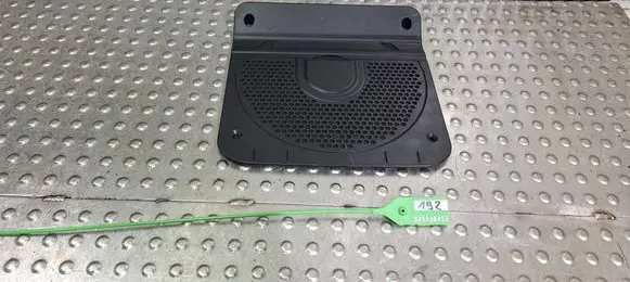 BMW 3 F30 F35 F31 Subwoofer grill/trim 9290908
