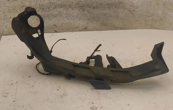 BMW 3 E92 E93 Headlight/headlamp mounting bracket 7154724 93158577