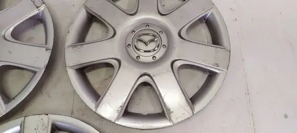 Mazda 6 R15 wheel hub/cap/trim K6805