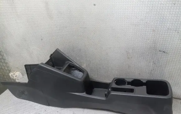 KIA Venga Center console 846101P000EQ