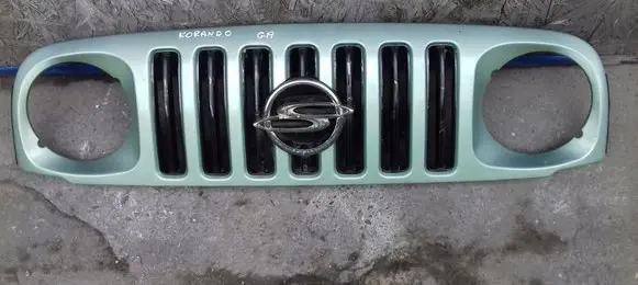 SsangYong Korando Front bumper upper radiator grill