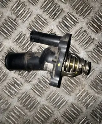 Jaguar F-Pace Engine coolant pipe/hose 5653258