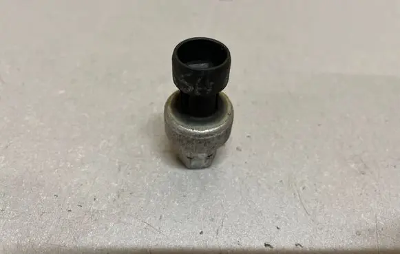 Air conditioning (A/C) pressure sensor
