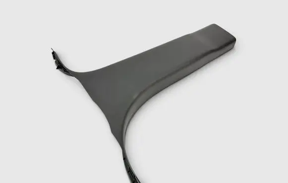 Chevrolet Suburban (B) pillar trim (bottom) 