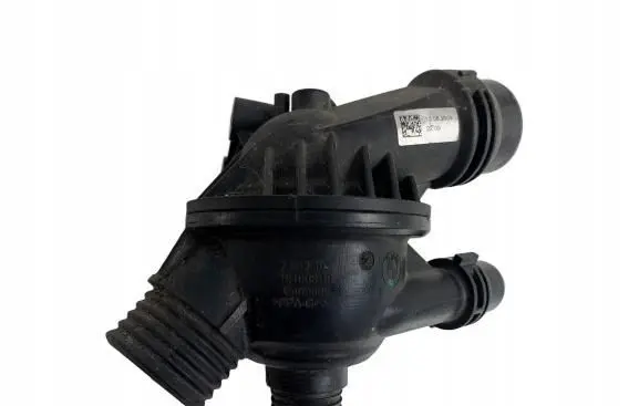 BMW 3 E92 E93 Thermostat housing 7552403