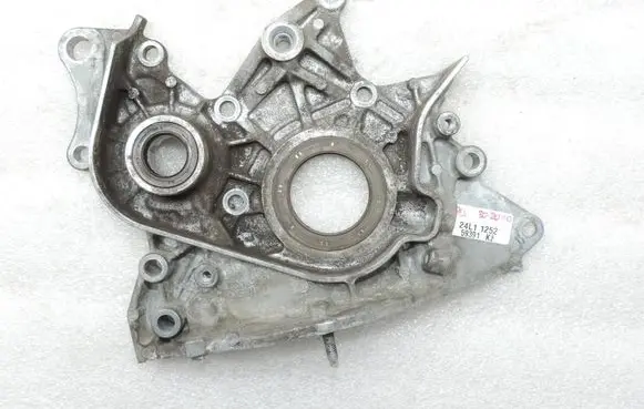 Toyota Corolla E120 E130 Oil pump 1510027030