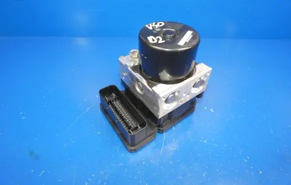 Volvo V40 ABS Pump P31317074 A426G 10021205784