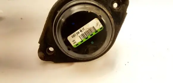 Mercedes-Benz GL X164 Engine mount bracket A2512404617