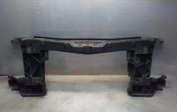 Volkswagen Crafter Top upper radiator support slam panel 