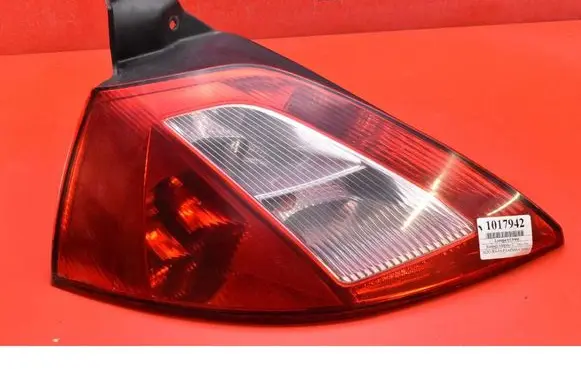 Renault Megane II Rear/tail lights 8200073236B