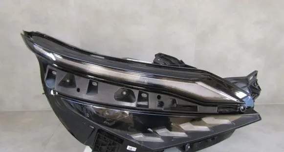 Nissan Qashqai J12 Headlight/headlamp 26010HN25A