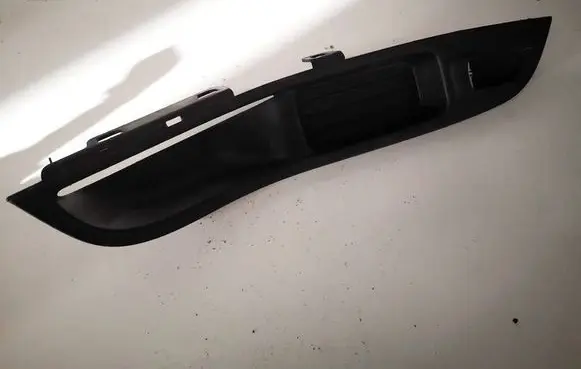 Ford Focus Front door window switch trim bm51a240a40adw bm51-a240a40-adw
