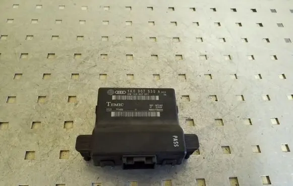Volkswagen Touran I Other control units/modules 1K0907530A
