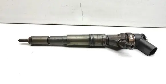 BMW 5 E60 E61 Fuel injector 7794435 0445110209