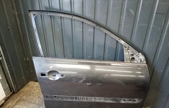 Renault Megane II Front door