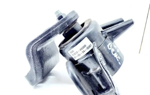 KIA Ceed Engine mount bracket 21810A5300