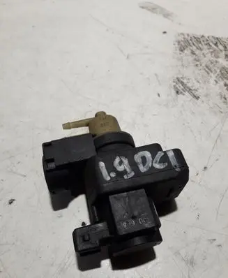 Renault Espace - Grand espace IV Turbo solenoid valve 8200486 701152