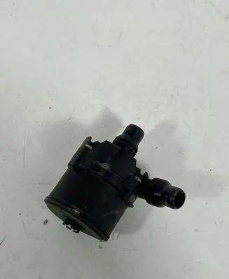 BMW M4 F82 F83 Electric auxiliary coolant/water pump 7850568