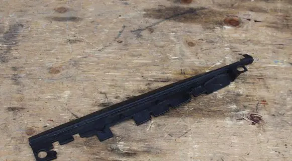Audi A4 S4 B9 Intercooler air guide/duct channel 602850 8W0121292C