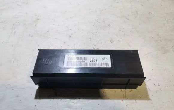 Chevrolet Cruze Air conditioning/heating control unit P13582897
