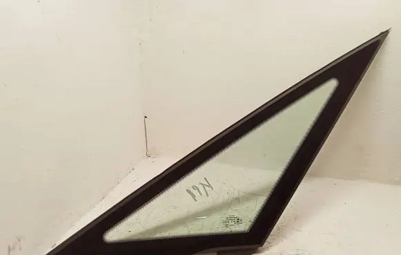 Volkswagen ID.3 Front triangle window/glass 10A845411 43R01390