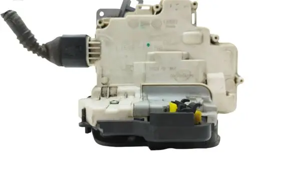 Audi A6 S6 C6 4F Front door lock 4F2837015