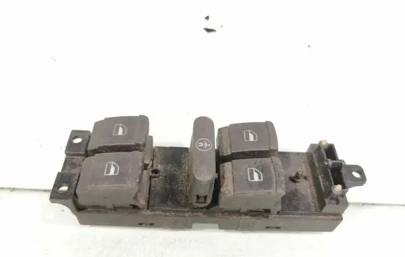 Volkswagen Golf IV Electric window control switch
