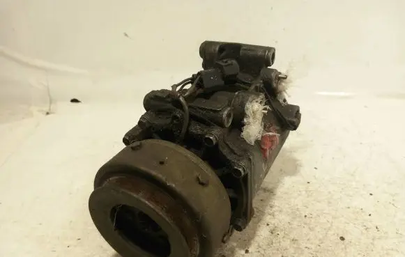 Mitsubishi Pajero Sport I Air conditioning (A/C) compressor (pump) msc105c