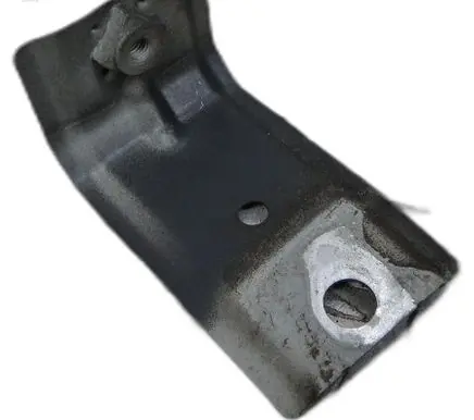 Volkswagen Golf Sportsvan Fender mounting bracket 510809471C