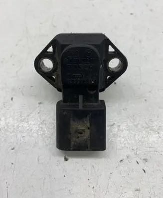 Audi A6 S6 C5 4B Air pressure sensor 038906051 0281002177