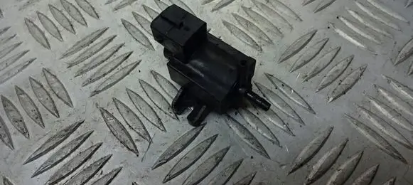 Opel Zafira B Valve vacuum 8972882491