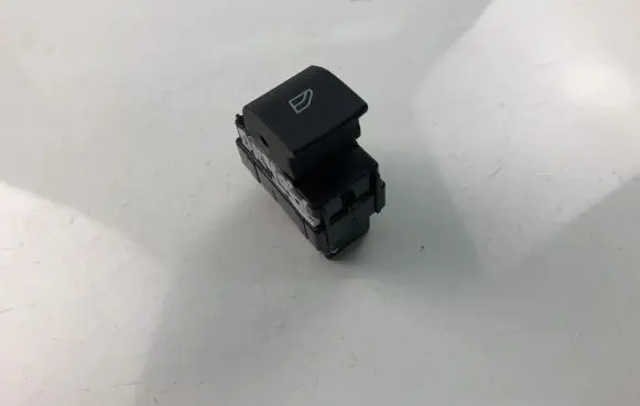 Volvo XC40 Other switches/knobs/shifts 31456060