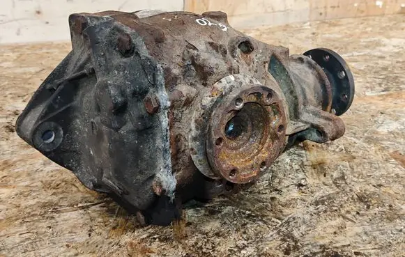 BMW 3 E46 Rear differential 7503229 7503230 33107503230