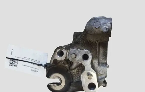 Citroen C5 Engine mounting bracket 9805300680