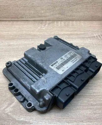 Renault Scenic II - Grand scenic II Engine control unit/module ECU 8200391966 0281011776