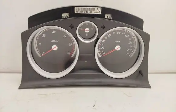 Speedometer (instrument cluster)