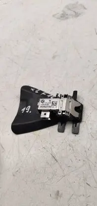 Windshield/windscreen camera