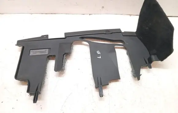 Land Rover Discovery 3 - LR3 Glove box FBS500072