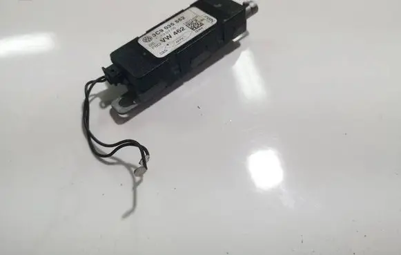 Volkswagen PASSAT B6 Antenna control unit 3C9035552