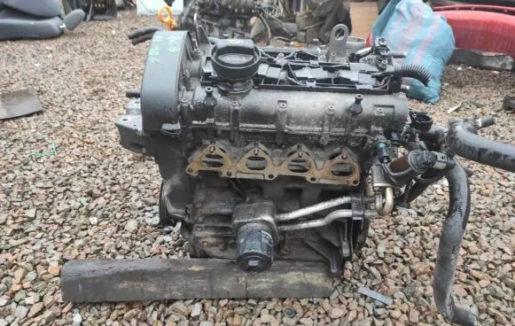 Volkswagen Golf IV Engine BCB