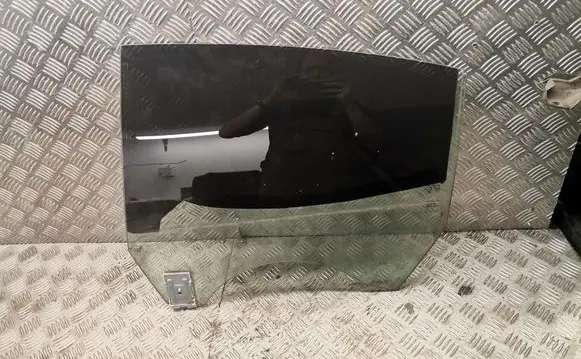 Volkswagen PASSAT CC Rear door window glass